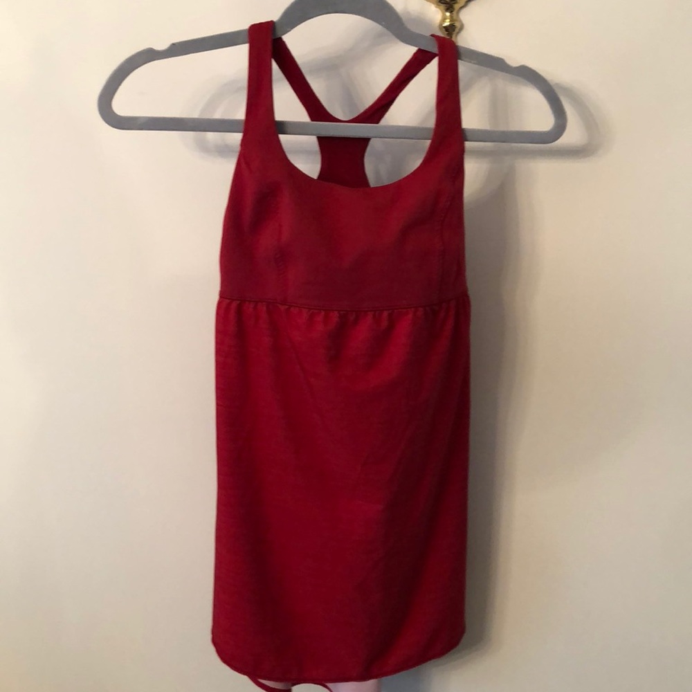 Lululemon activewear tank Sz 4